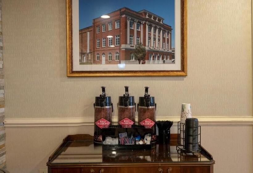 هتل Red Roof Inn Dothan