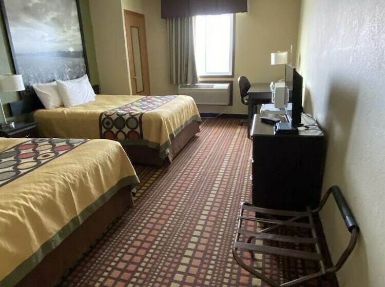 فندق Relax Inn And Suites