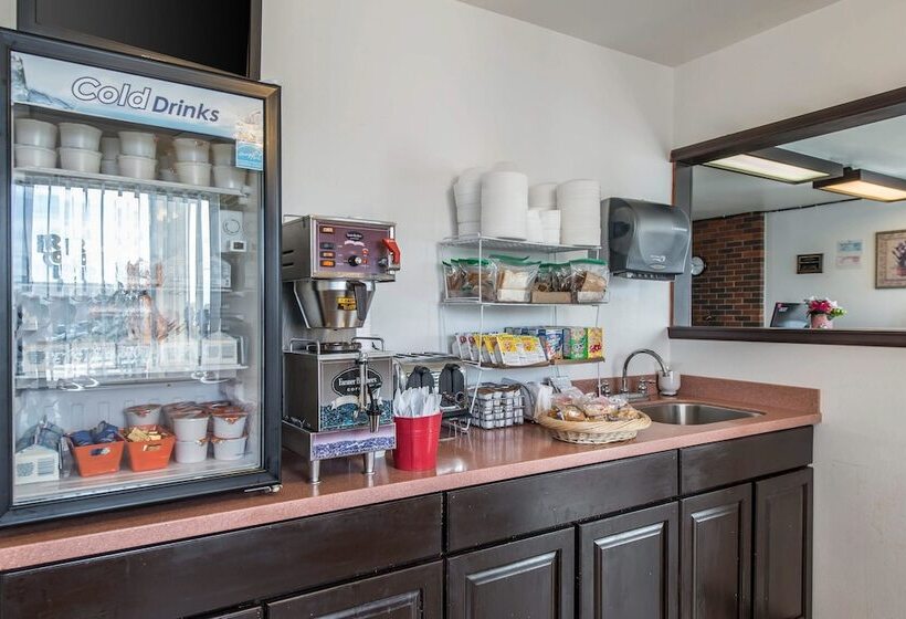 فندق Rodeway Inn