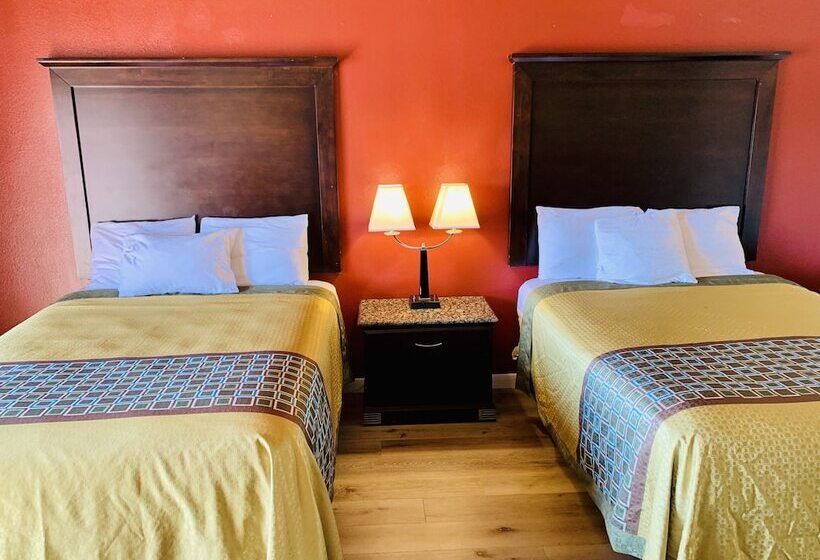 酒店 Rodeway Inn Fallbrook Downtown