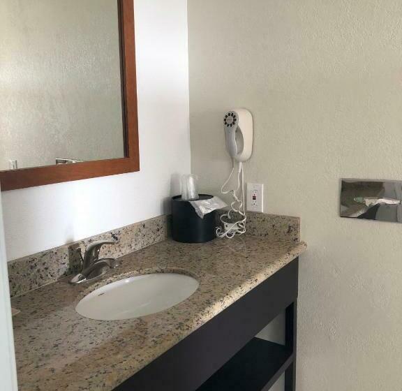 فندق Rodeway Inn At Morro Bay