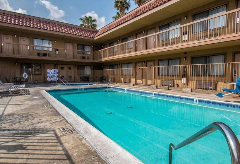 Palm Inn Hotel Near Tyler Mall Riverside