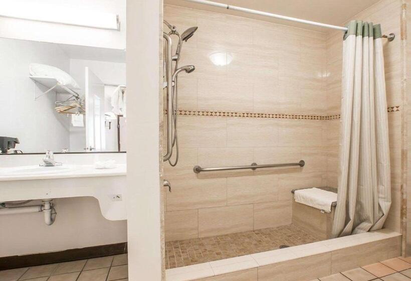 Palm Inn Hotel Near Tyler Mall Riverside