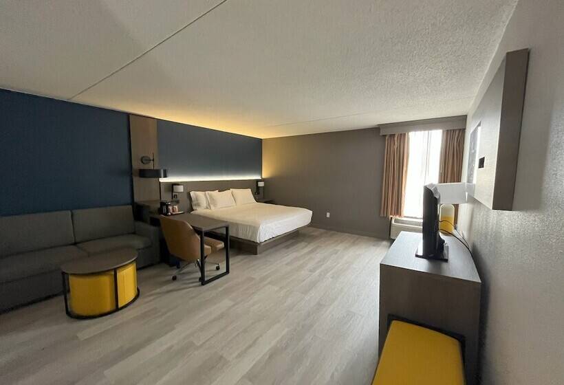 ホテル Comfort Inn & Suites