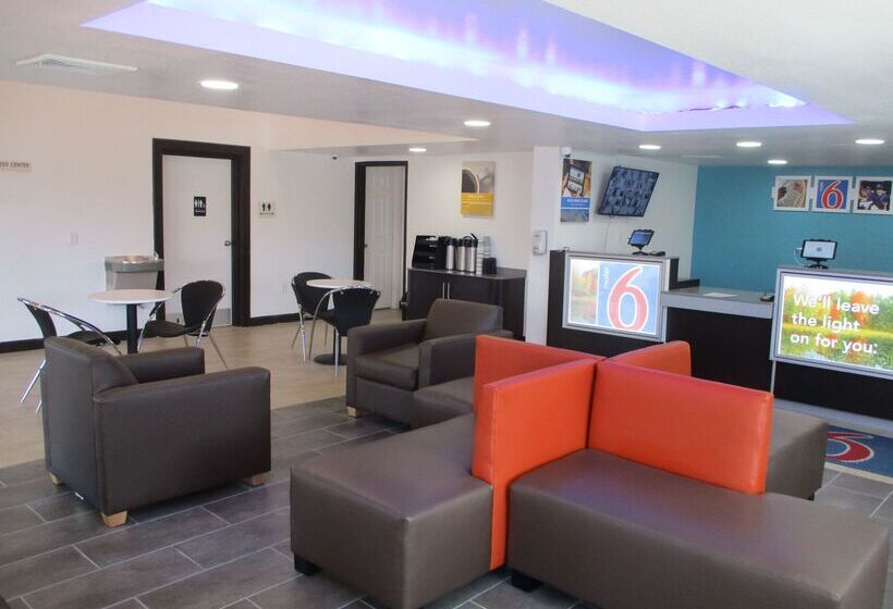 Motel 6 Chattanooga Airport