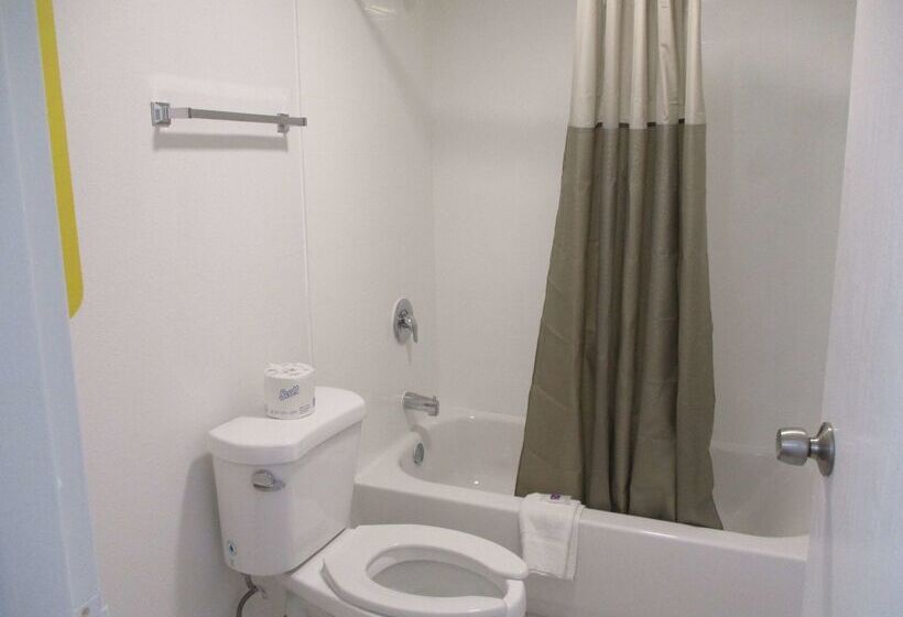 Motel 6 Chattanooga Airport