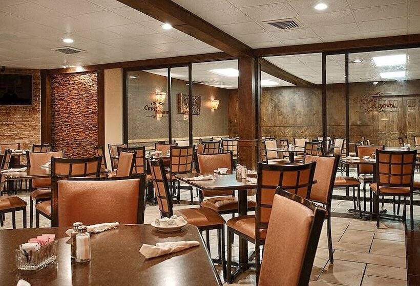 فندق Stevens Inn A Howard Johnson By Wyndham