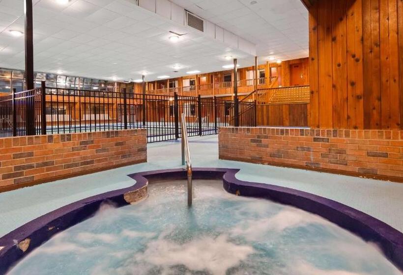 Отель Sturgis Lodge And Suites