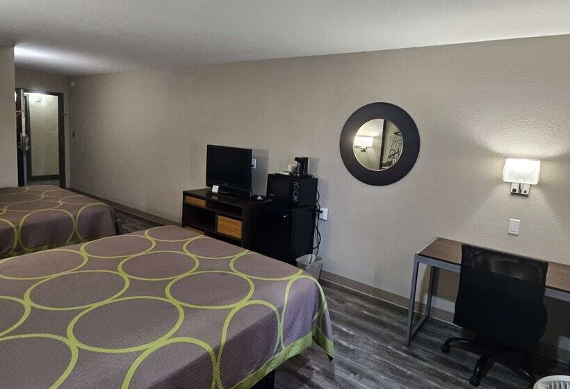 فندق Super 8 By Wyndham Buffalo