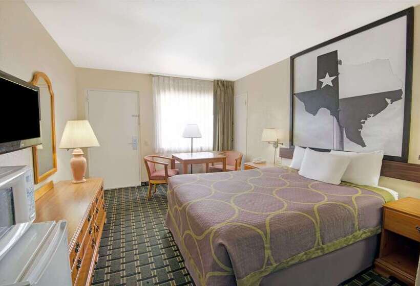 ホテル Super 8 By Wyndham El Paso Airport