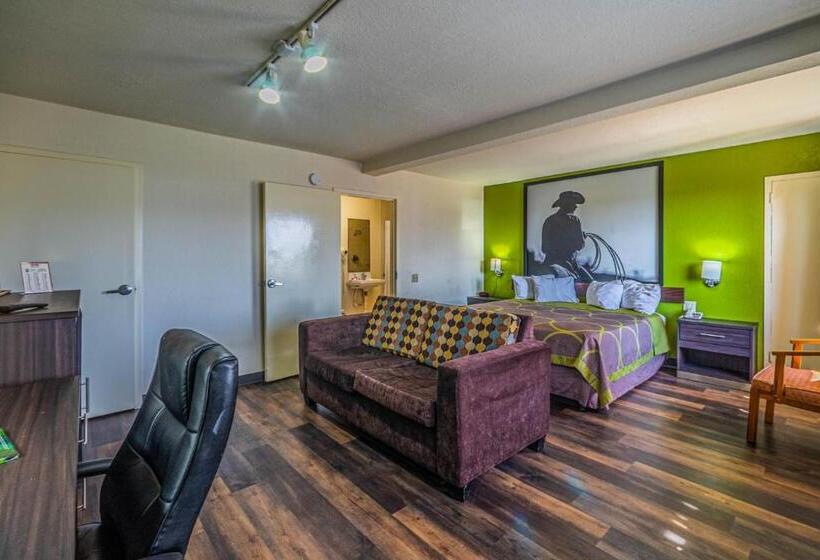 ホテル Super 8 By Wyndham El Paso Airport