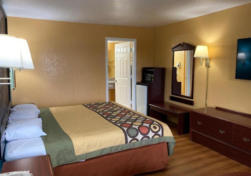 هتل Super 8 By Wyndham Little Rock/north/airport