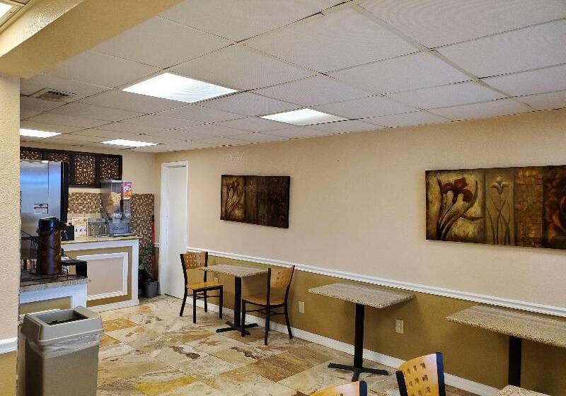 호텔 Super 8 By Wyndham Little Rock/north/airport