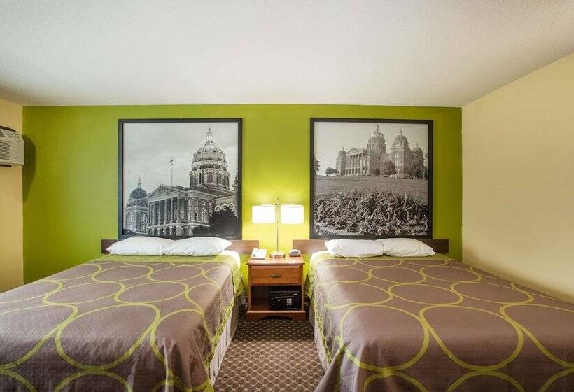 호텔 Super 8 By Wyndham Williams