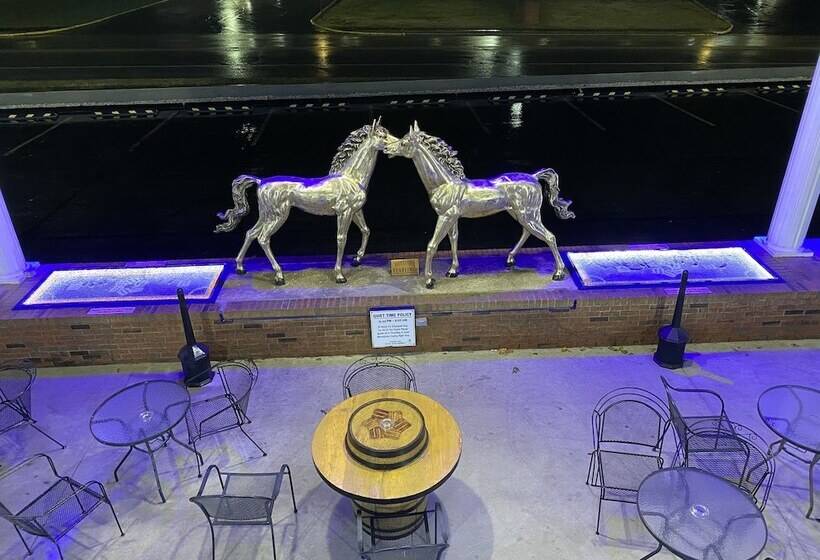 Surestay Hotel By Best Western Bardstown General Nelson