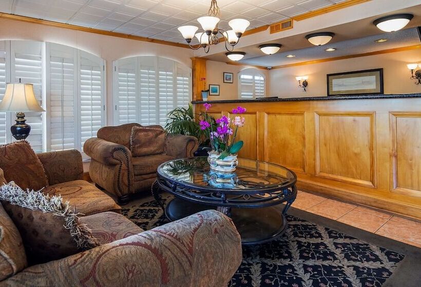 Surestay Hotel By Best Western Camarillo