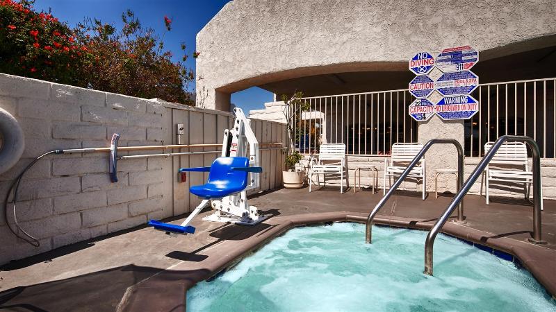 Surestay Hotel By Best Western Camarillo