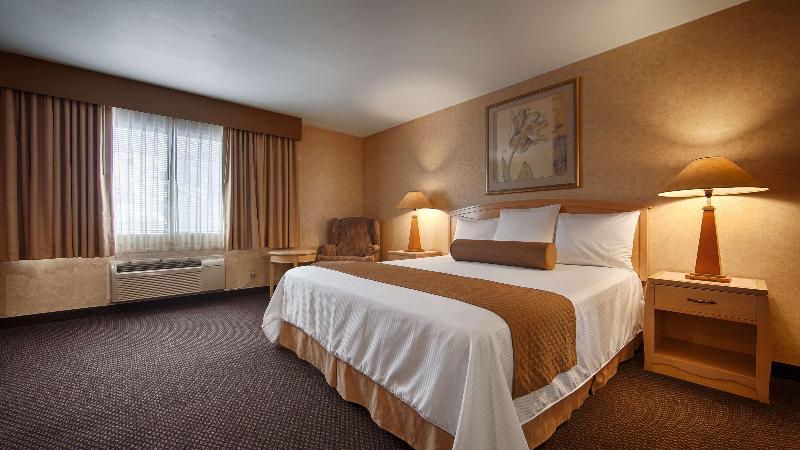 Surestay Hotel By Best Western Camarillo