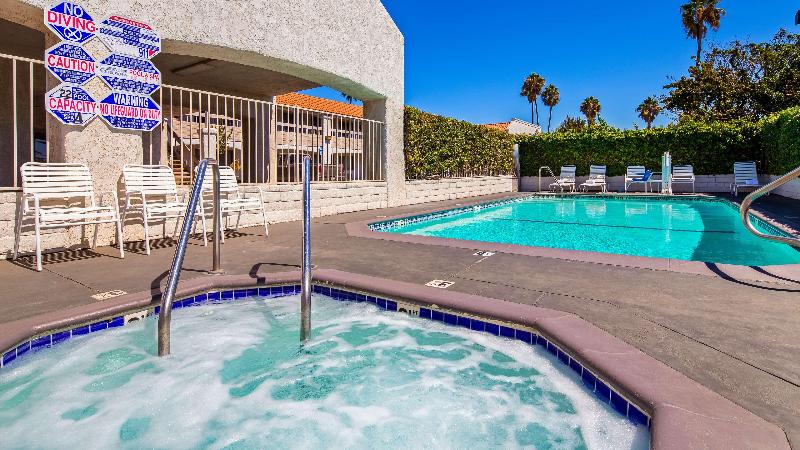 Surestay Hotel By Best Western Camarillo