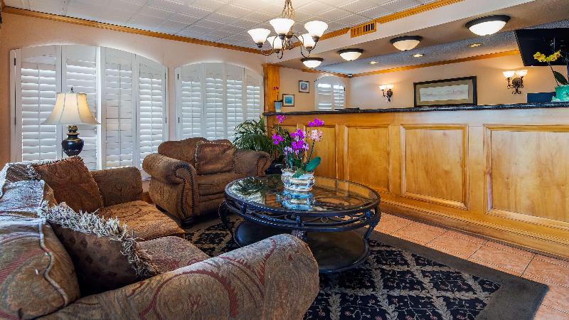 Surestay Hotel By Best Western Camarillo