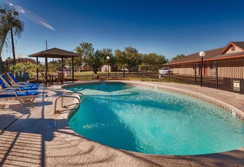 Surestay Hotel By Best Western Zapata