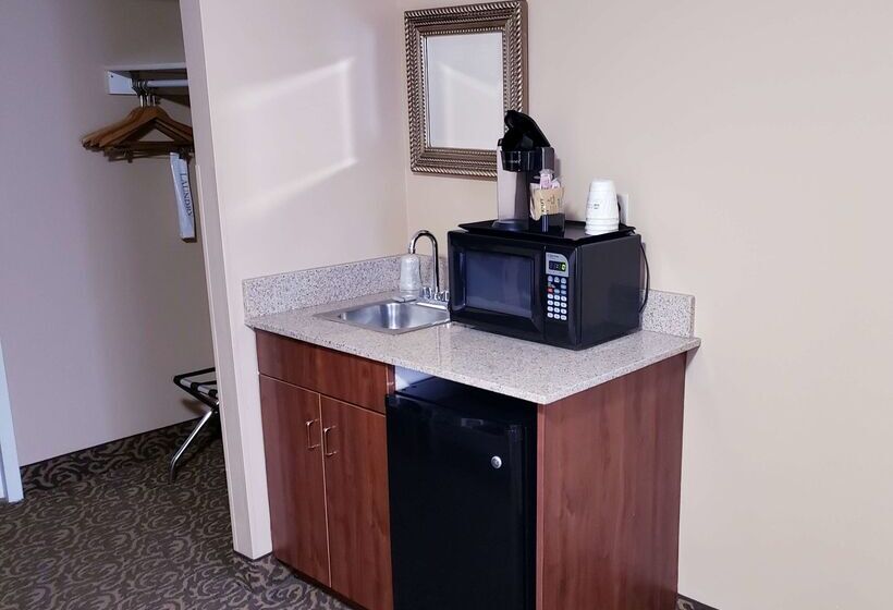 Surestay Plus Hotel By Best Western Black River Falls