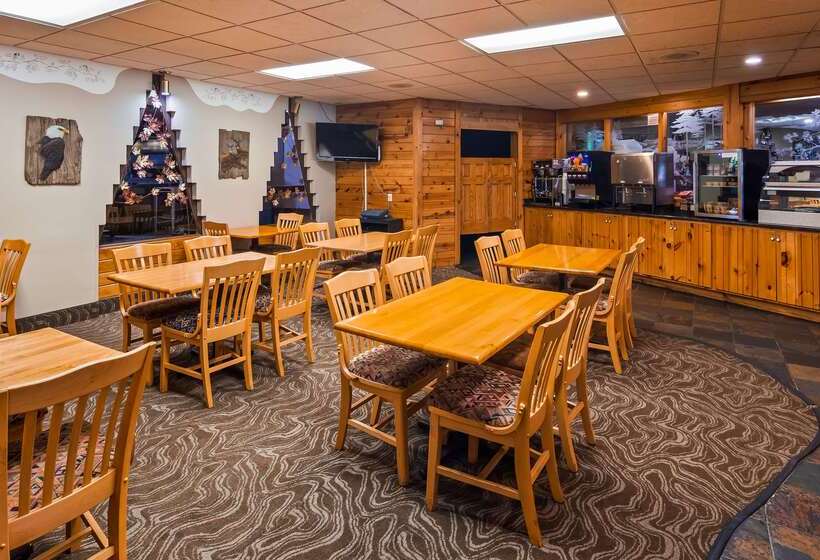 Surestay Plus Hotel By Best Western Black River Falls