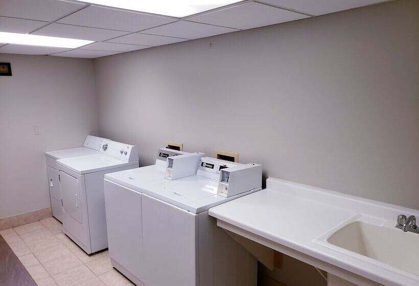 Surestay Plus Hotel By Best Western Black River Falls