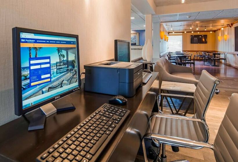 ホテル Comfort Inn & Suites