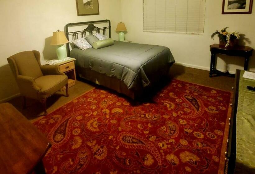 فندق Terrace Park Inn