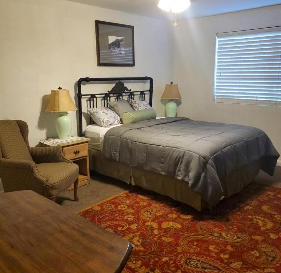 فندق Terrace Park Inn