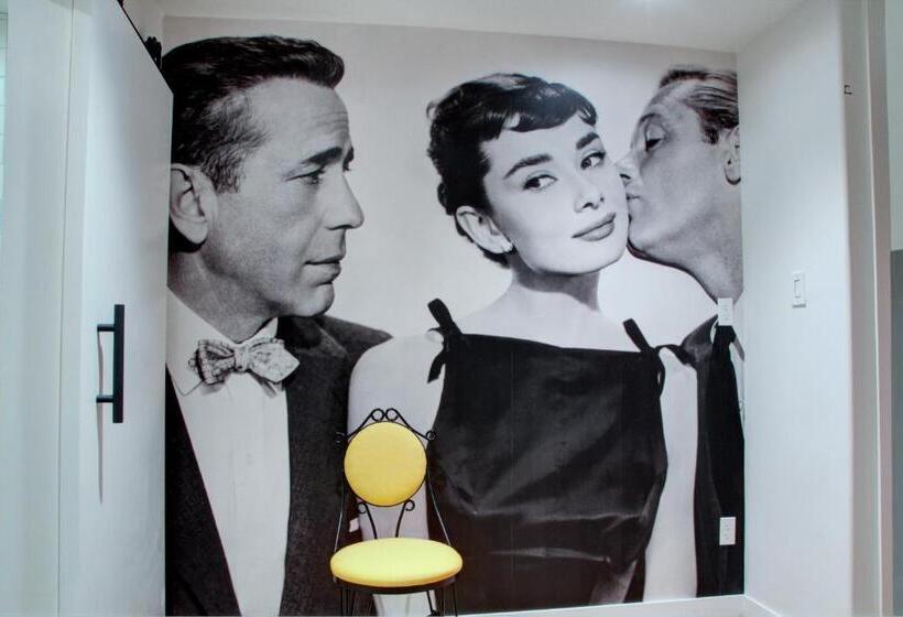 Отель The Adler A Hollywood