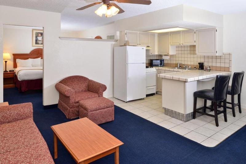 فندق The Classic Desert Aire