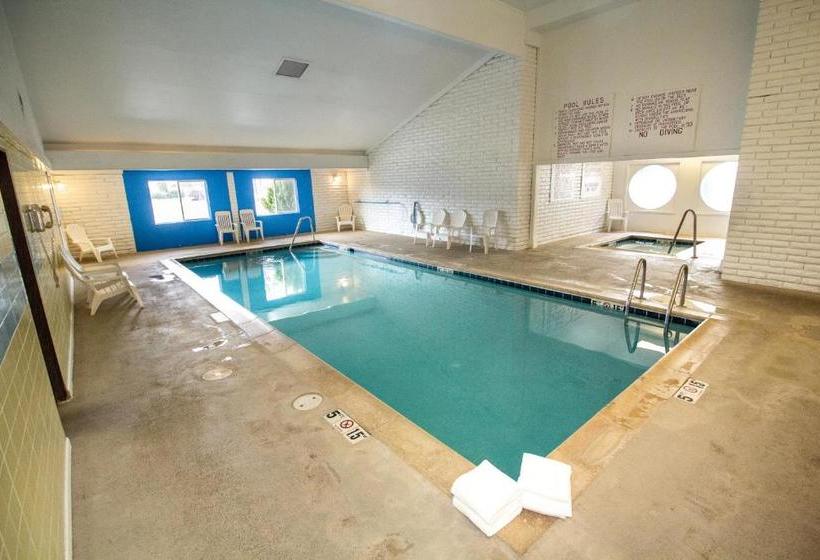 فندق Fairbridge Inn, Suites & Outlaw Conference Center – Kalispell