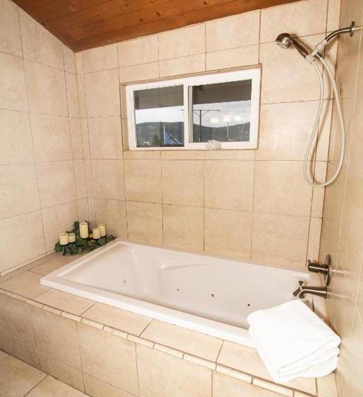 فندق Fairbridge Inn, Suites & Outlaw Conference Center – Kalispell