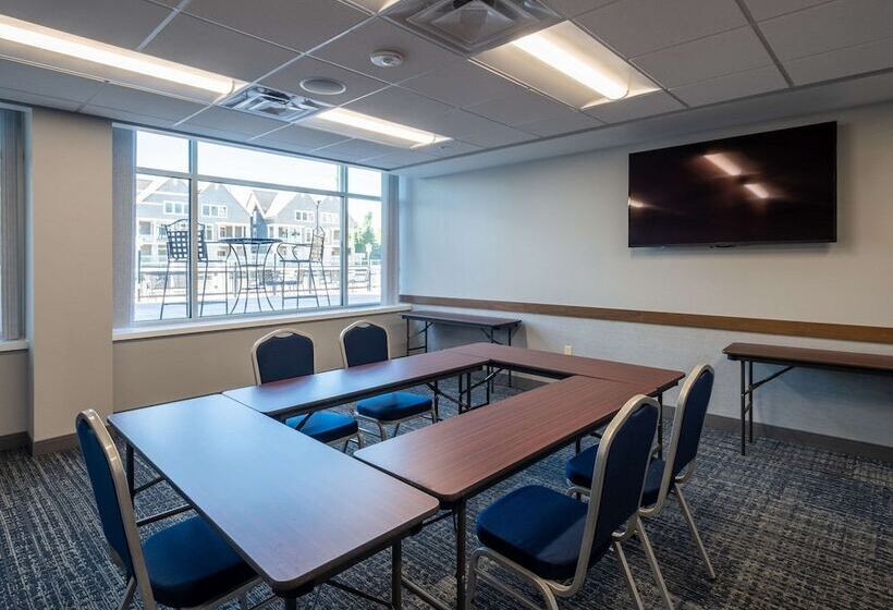 The Harborview, Ascend Hotel Collection