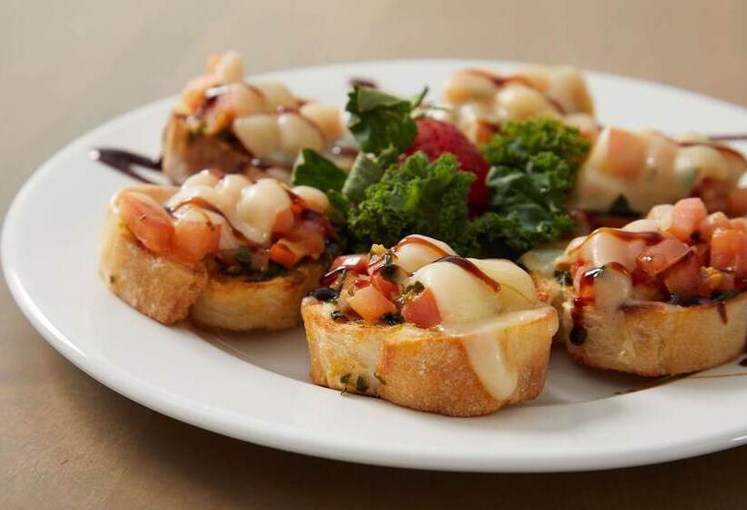 The Harborview, Ascend Hotel Collection