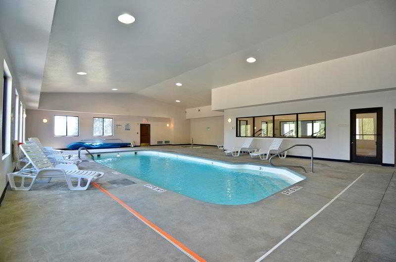 Отель The Lodge at Mount Rushmore