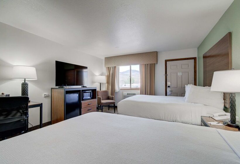 The Ridgeline Hotel At Yellowstone, Ascend Hotel Collection