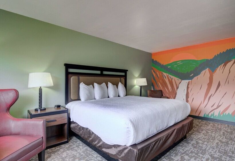 The Ridgeline Hotel At Yellowstone, Ascend Hotel Collection