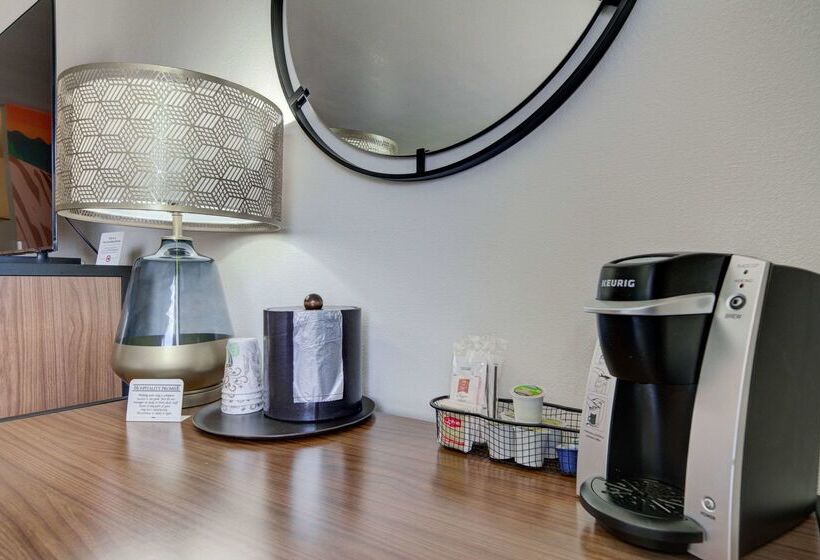 The Ridgeline Hotel At Yellowstone, Ascend Hotel Collection