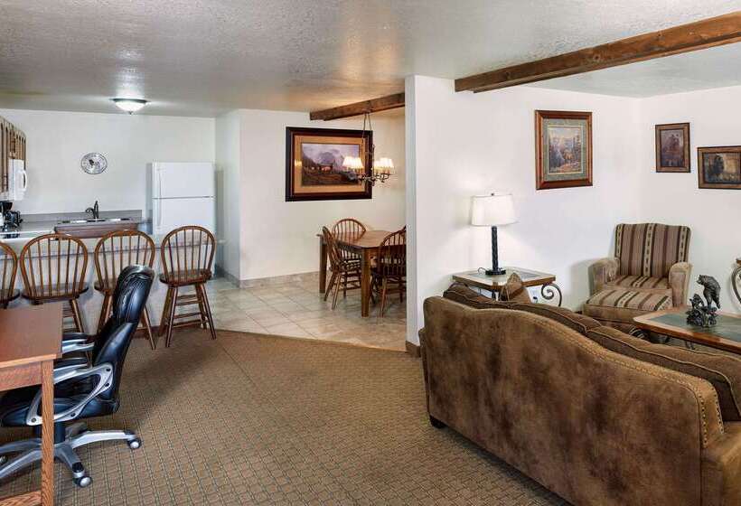 The Ridgeline Hotel At Yellowstone, Ascend Hotel Collection