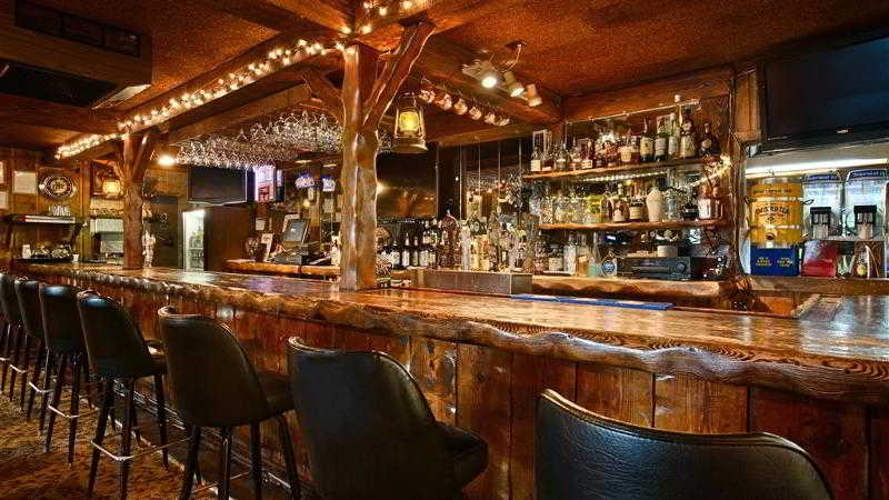 The Ridgeline Hotel At Yellowstone, Ascend Hotel Collection