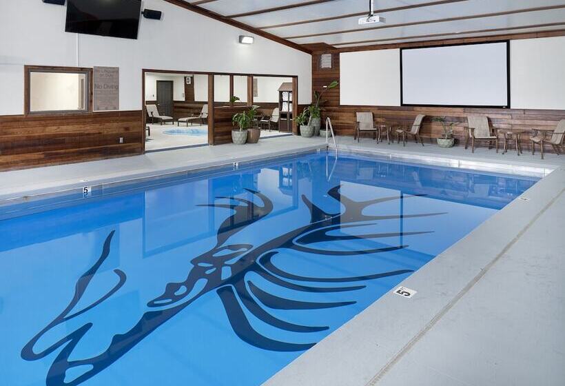 The Ridgeline Hotel At Yellowstone, Ascend Hotel Collection