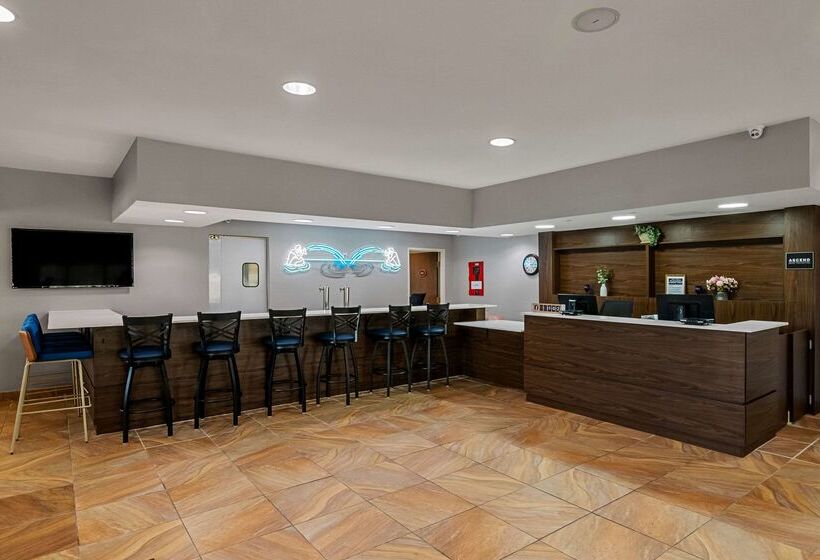 The Hotel Saratoga, Ascend Hotel Collection