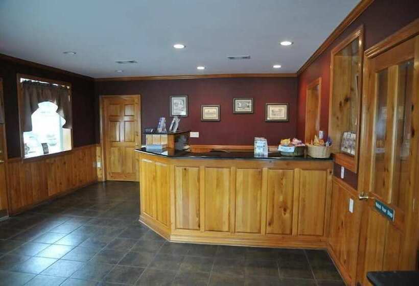 هتل The Winnfield Lodge