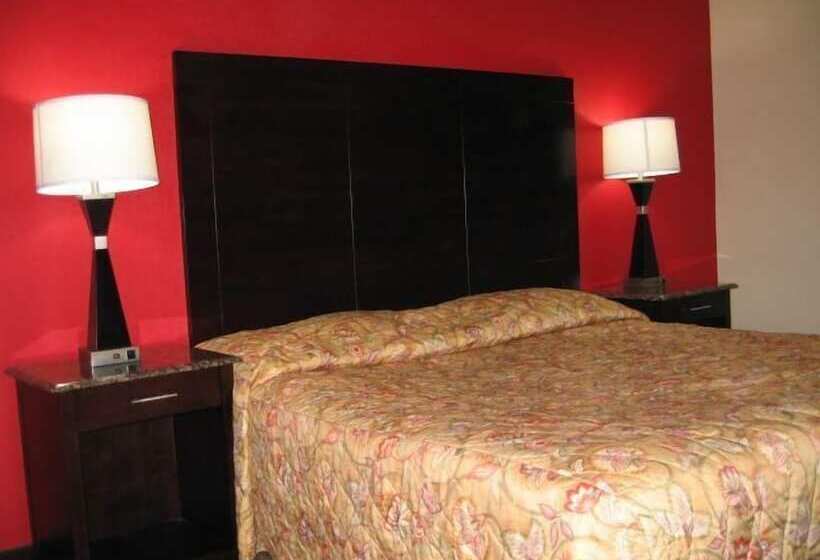 فندق Town House Inn And Suites