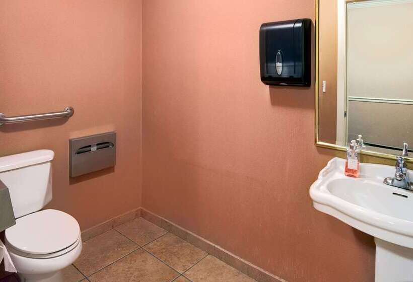 فندق Travelodge By Wyndham Beckley