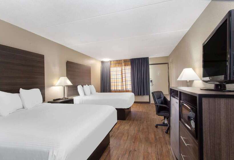 בית מלון כפרי Travelodge By Wyndham Deltona