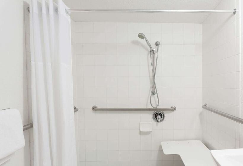 בית מלון כפרי Travelodge By Wyndham Deltona